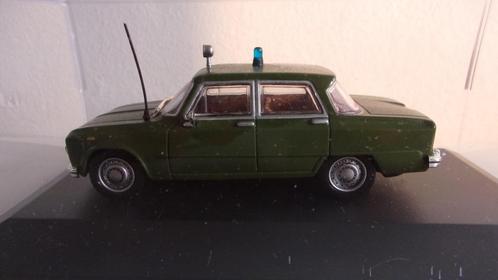 ALFA GIULIA SUPER VERDE CARABINIERI.1/43 COMME NEW,VITRINE, Hobby en Vrije tijd, Modelauto's | 1:43, Zo goed als nieuw, Auto, Overige merken