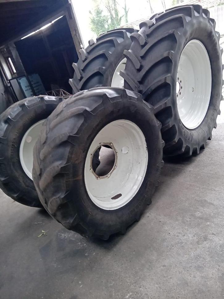 Tractorbanden, Zakelijke goederen, Landbouw | Onderdelen | Banden, Velgen en Assen, Ophalen