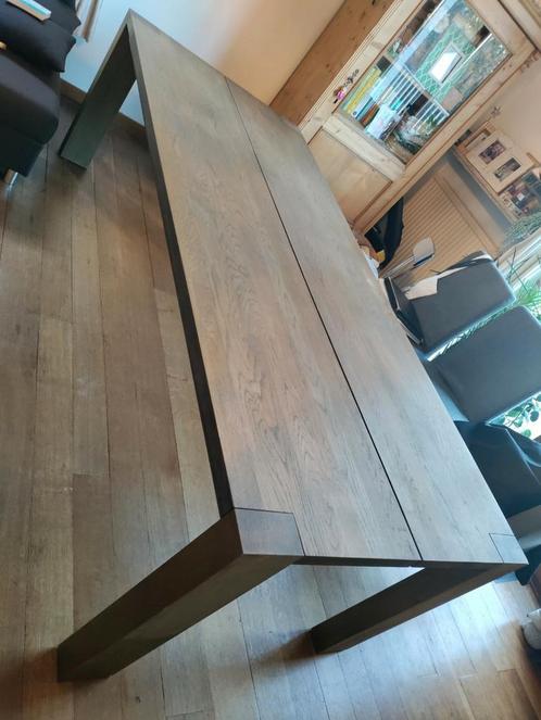 Table design bois chêne massif 8-10 places 2m40, Maison & Meubles, Tables | Tables à manger, Comme neuf, Enlèvement