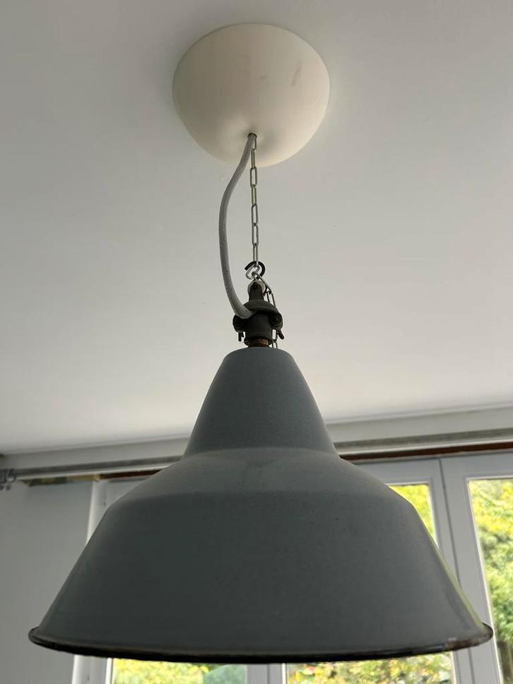 Vintage industriële kamp, Huis en Inrichting, Lampen | Hanglampen, Gebruikt, Minder dan 50 cm, Metaal, Ophalen