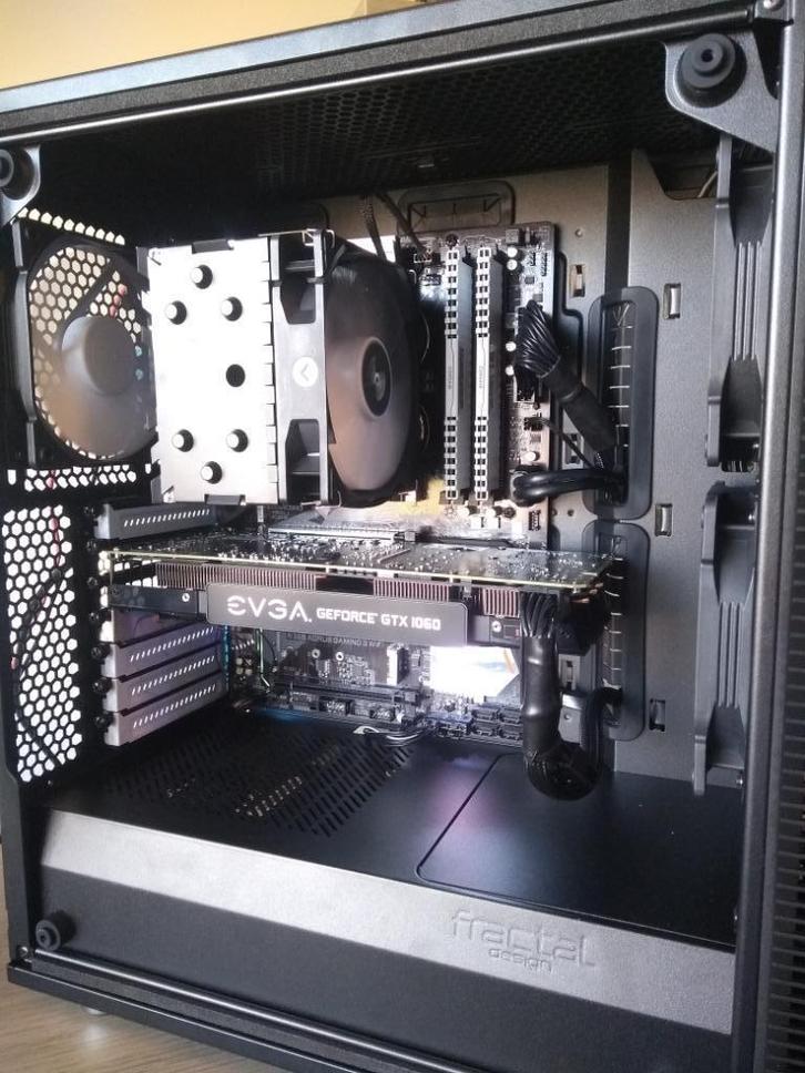 Gaming PC, Computers en Software, Desktop Pc's, Gebruikt, 2 tot 3 Ghz, HDD, SSD, 16 GB, Met videokaart, Gaming, Ophalen