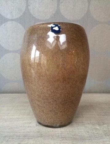 NIEUW! LEONARDO Bouquet vaas in bruin glas 22x16 cm beschikbaar voor biedingen