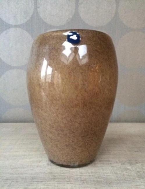 NIEUW! LEONARDO Bouquet vaas in bruin glas 22x16 cm, Huis en Inrichting, Woonaccessoires | Vazen, Nieuw, Overige kleuren, Minder dan 50 cm