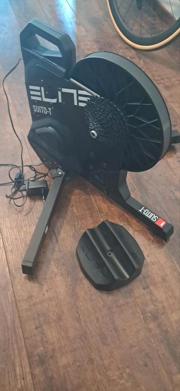 Elite Suito-T fietstrainer + Tacx mat (exclusief casette) beschikbaar voor biedingen