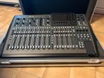 Behringer X32 in Flight Case – amper gebruikt, Ophalen, Zo goed als nieuw, 20 kanalen of meer, Microfooningang