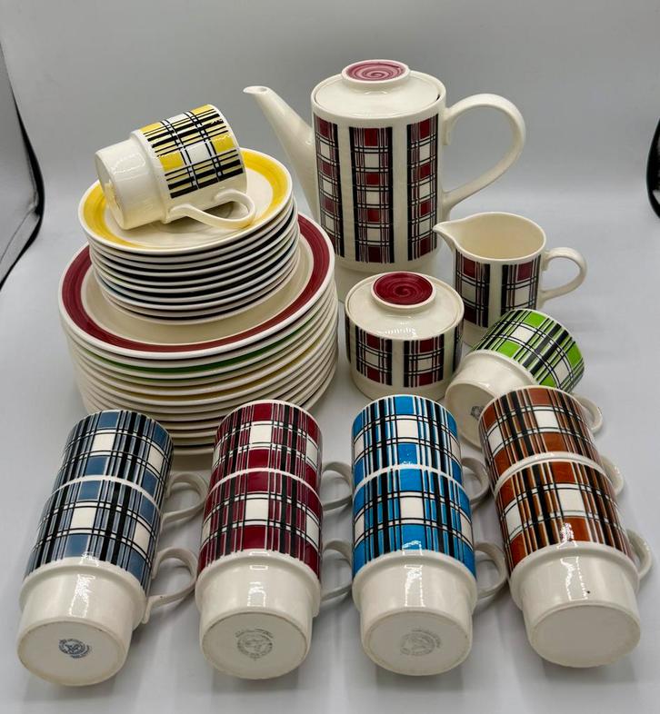 Sixties koffie servies, regout Maastricht, vintage arabella, Huis en Inrichting, Keuken | Servies, Gebruikt, Compleet servies
