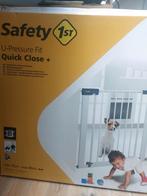 Safety 1st - Hekje voor deur, Kinderen en Baby's, Traphekjes, Ophalen, Zo goed als nieuw