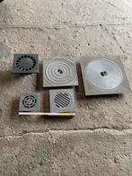 Aluminium deksels en verluchting roosters, Doe-het-zelf en Bouw, Ophalen, Zo goed als nieuw, Aluminium
