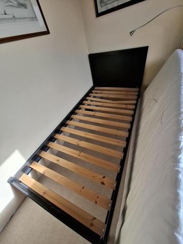 2 Lits avec matelas, 90 cm, Une personne, Enlèvement, Utilisé