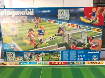 Playmobil 4700 voetbalveld 