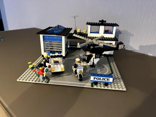 Lego politiestation 6384 + voertuig, Kinderen en Baby's, Speelgoed | Duplo en Lego, Zo goed als nieuw, Lego, Complete set, Ophalen of Verzenden