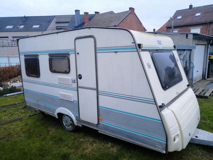 Zeer mooie en goede caravan TEC KING, Caravans en Kamperen, Caravans, Particulier, Ophalen
