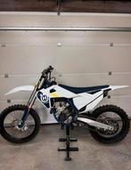 "Nieuwe" 10u Husqvarna fc 250 2022, KTM sxf 250 crossmotor, Fietsen en Brommers, Brommers | Crossbrommers, Ophalen