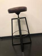 Tabourets de bar - Look industriel, Maison & Meubles, Tabourets de bar, 90 cm ou plus, Réglable en hauteur, 4 tabourets, Comme neuf