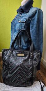 Nouveau sac à bandoulière Clio Goldbrenner en jacinthe, Bijoux, Sacs & Beauté, Enlèvement ou Envoi, Neuf, Cuir