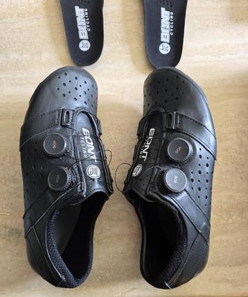Wielerschoenen beschikbaar voor biedingen