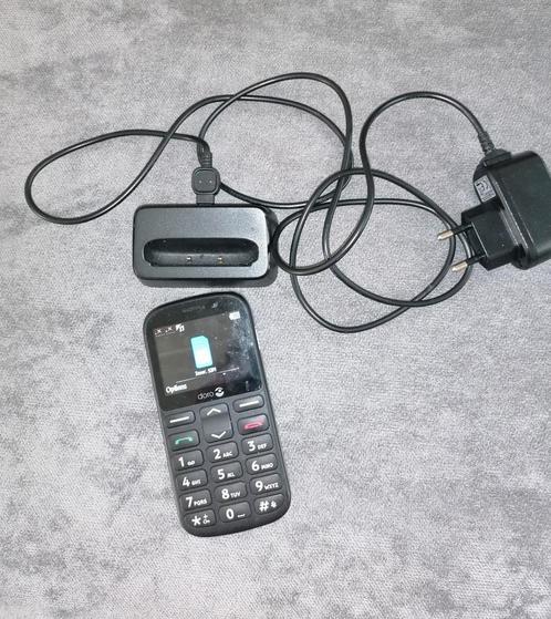Gsm Doro 1350 noir Comme Neuf - Double Sim + carte mémoire, Télécoms, Téléphonie mobile | Marques Autre, Comme neuf, Enlèvement ou Envoi