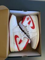 Air jordan 1 mid se sneakers maat 44, Enlèvement, Comme neuf, Baskets