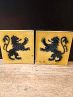 2 Vlaamse leeuwen uit een Brugs herenhuis, Antiek en Kunst, Ophalen