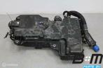 AdBlue tank met opvoereenheid VW Transporter T6 7E0131877E, Auto-onderdelen, Overige Auto-onderdelen, Gebruikt