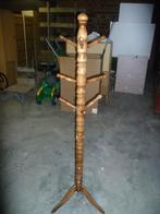 HOUTEN KAPSTOK, Antiek en Kunst, Ophalen