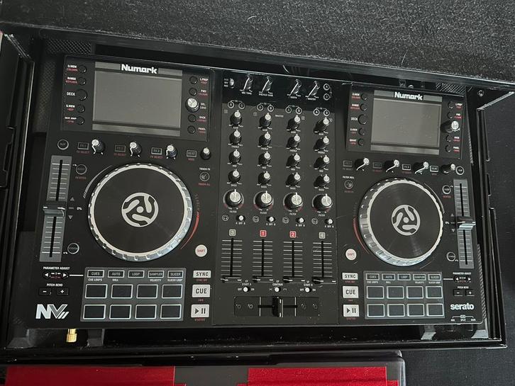 Numark NV II DJ Installatie, Muziek en Instrumenten, Dj-sets en Draaitafels, Gebruikt, Dj-set, Numark, Ophalen