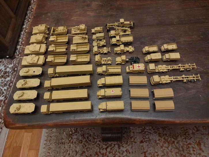 groot lot 1/87 militaire voertuigen, Hobby & Loisirs créatifs, Voitures miniatures | 1:87, Roco, Envoi