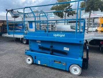 Hoogwerker Upright X32N 12 meter werkhoogte nieuwe accu's ! beschikbaar voor biedingen