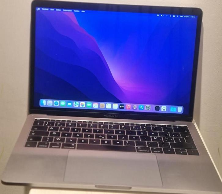 MacBook Pro 2017, Informatique & Logiciels, Apple Macbooks, Comme neuf, MacBook, Autres tailles, 2 à 3 Ghz, 256 GB, 16 GB, Azerty