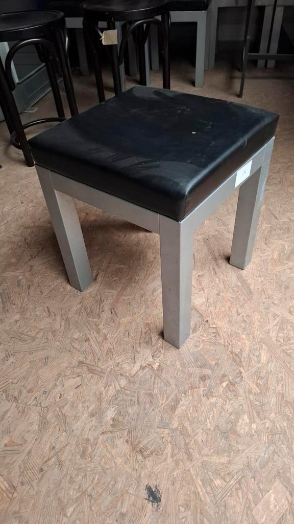 46 bijzet krukjes horeca cafe design OPRUIM SOLDEN partij, Huis en Inrichting, Krukjes, Ophalen of Verzenden