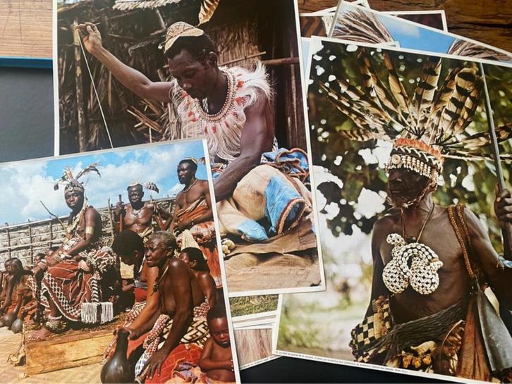 Ken Zaïre nr. 10 (Kuba-kostuums) Bank of Kinshasa, Boeken, Kunst en Cultuur | Dans en Theater, Gelezen, Overige onderwerpen, Ophalen of Verzenden