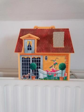 Playmobil huisje beschikbaar voor biedingen