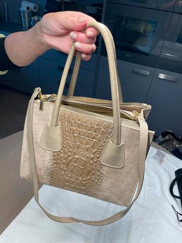 Handtas beige, echt leer, vrijwel nieuw (Zemst) beschikbaar voor biedingen