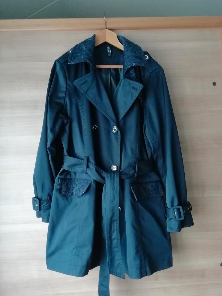 Mooie damesjas 42/44 blauw, Kleding | Dames, Jassen | Zomer, Zo goed als nieuw, Maat 42/44 (L), Blauw, Ophalen of Verzenden