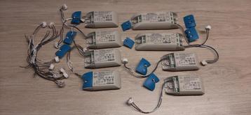 Transformateur électronique 230v - 12V osram + soquets beschikbaar voor biedingen