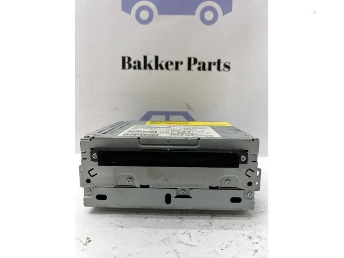 Radio CD Speler van een Volvo S80, Auto-onderdelen, Elektronica en Kabels, Volvo, Gebruikt, 3 maanden garantie