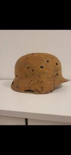 Bodemvondst Duitse helm m40, Verzamelen, Ophalen