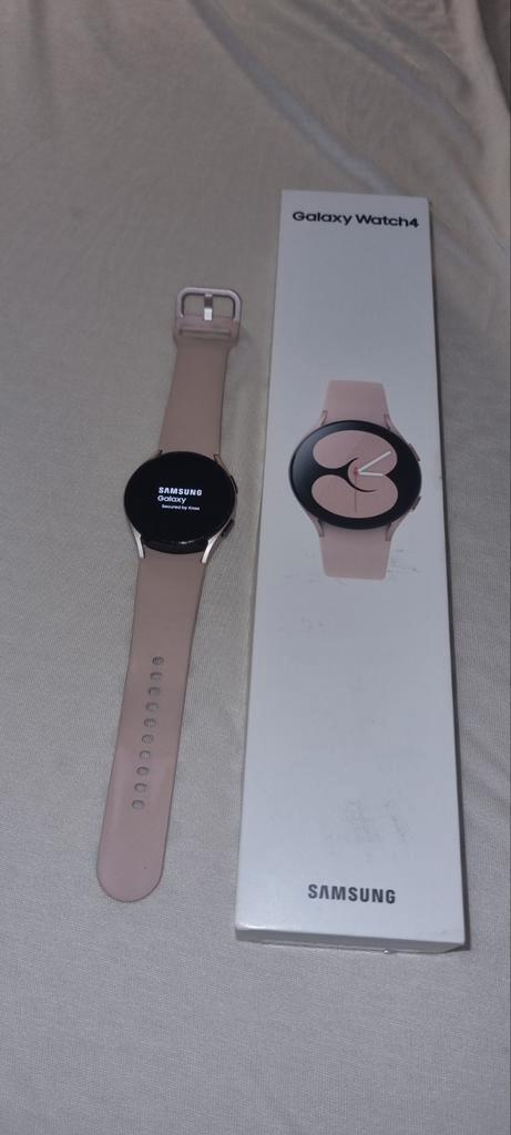 Samsung Galaxy Watch 4, Handtassen en Accessoires, Smartwatches, Android, Conditie, GPS, Ophalen of Verzenden