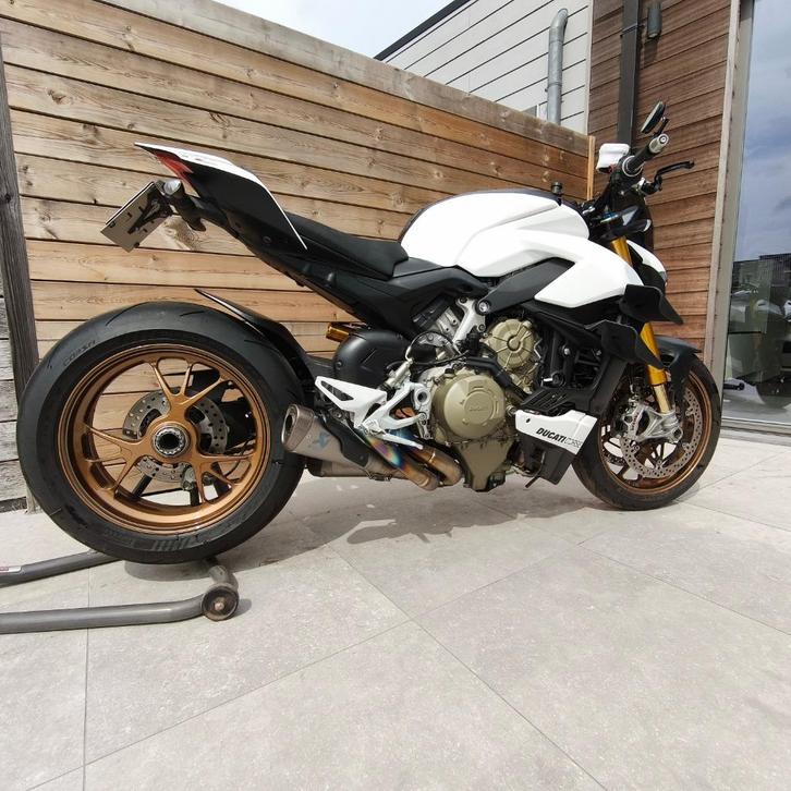 Ducati Streetfighter V4S 2020, Motoren, Motoren | Ducati, Particulier, Naked bike, meer dan 35 kW, 4 cilinders, ABS, Electronisch instelbare dempers