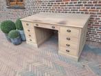 Eiken bureau GRATIS LEVERING, Ophalen of Verzenden, Zo goed als nieuw, Bureau