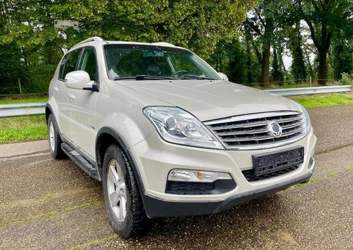 LICHTE VRACHT SsangYong Rexton 2014, Auto's, SsangYong, Particulier, Rexton, 4x4, ABS, Achteruitrijcamera, Airconditioning, Bluetooth