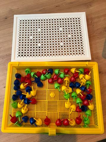 Steekparel koffertje beschikbaar voor biedingen