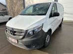 Mercedes-Benz Vito • LICHTE VRACHT • AIRCO • NAVI, Auto's, Bestelwagens en Lichte vracht, 4 deurs, Euro 6, 65 kW, Wit
