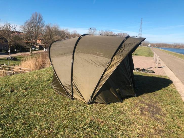 Grote fox r serie 2 man xxl bivvy met winterskin, Watersport en Boten, Hengelsport | Karpervissen, Ophalen