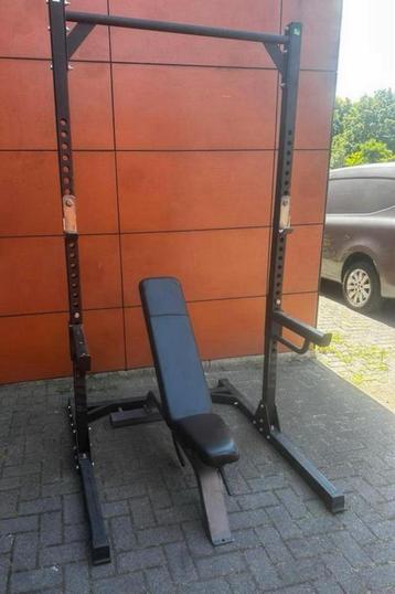 Crossmaxx Halfrack, 100kg Bumperplates,Bankje,Barbell,rek beschikbaar voor biedingen