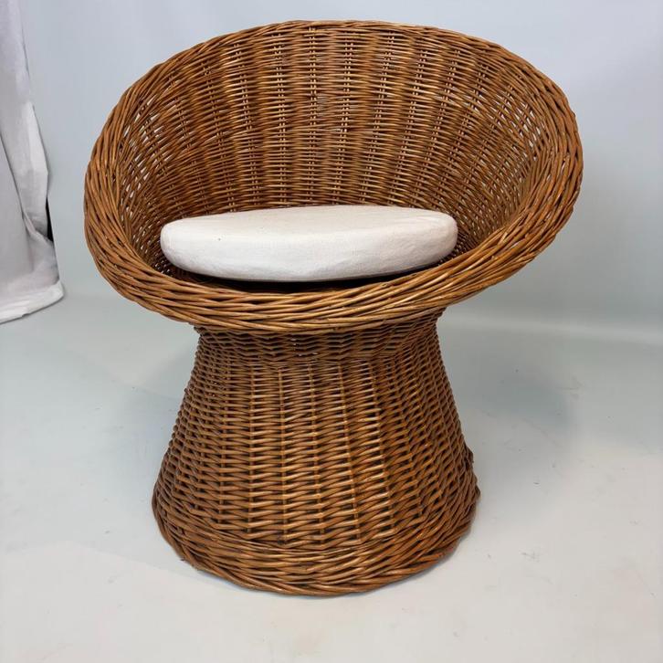 Rieten kuipstoel, Tuin en Terras, Tuinstoelen, Gebruikt, Rotan, Ophalen of Verzenden