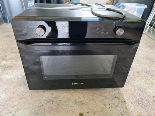 Samsung combi microgolfoven, Elektronische apparatuur, Microgolfovens, Zo goed als nieuw, Vrijstaand, Microgolfoven, Crisp, Grill