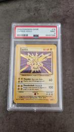 Zapdos Base Set PSA 9, Ophalen of Verzenden, Zo goed als nieuw, Boosterbox