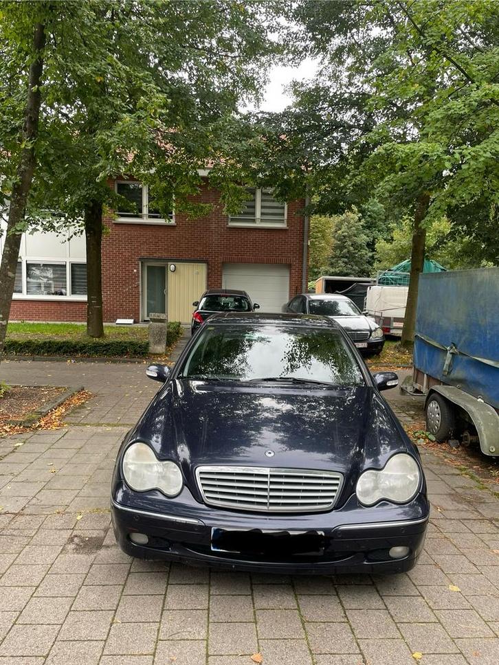 Mercedes C220 CDI Elegance 2002 185.000km schuifdak topstaat, Auto's, Mercedes-Benz, Particulier, C-Klasse, Diesel, Automaat, Ophalen