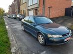 Opel vectra 1.6 essence euro4 178000km 2002, Auto's, Opel, Stof, 4 cilinders, Vectra, Particulier